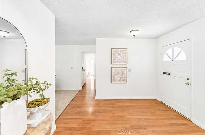 16372 Redlands Ln — Photo 13