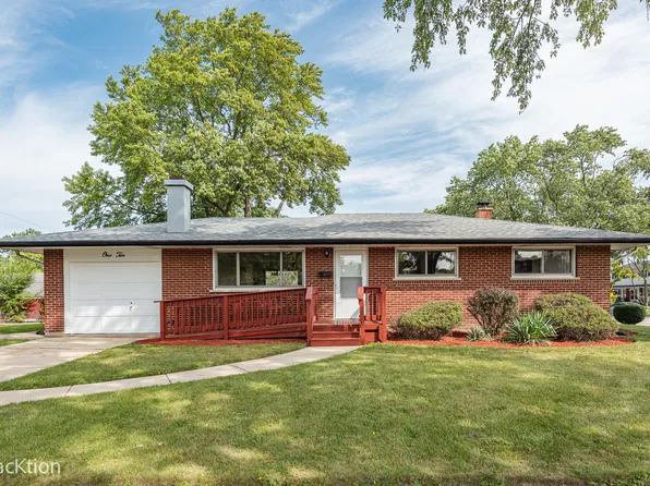 110 Westmere Rd, Des Plaines, IL 60016
