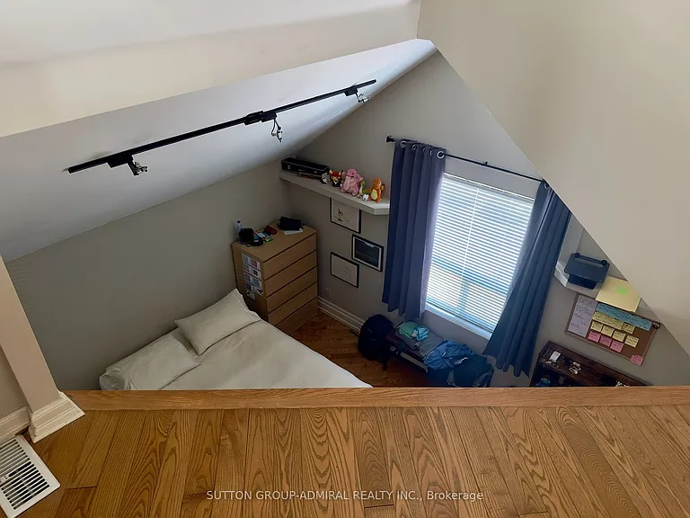 136 Springhurst Ave #8 — Photo 10