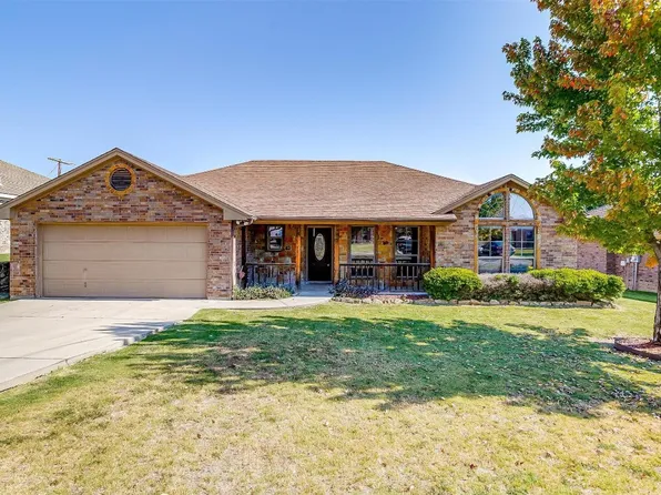 518 Crow Ave, Weatherford, TX 76085