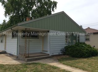 7511 W Congress St, Milwaukee, WI 53218