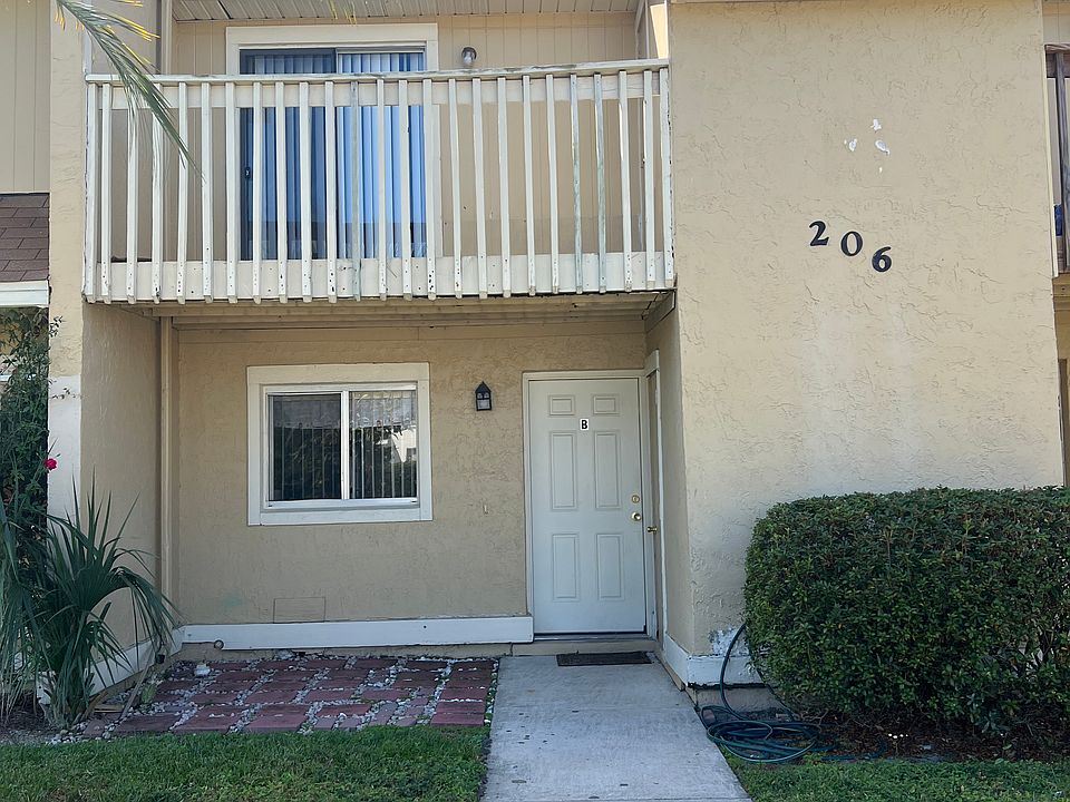1st image of 206 Watts Ln APT B