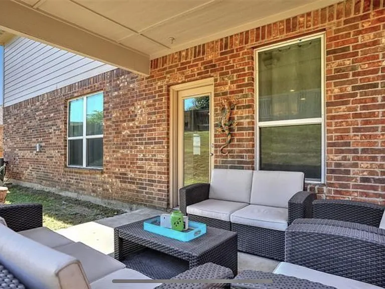 2122 Sable Wood Dr — Photo 19