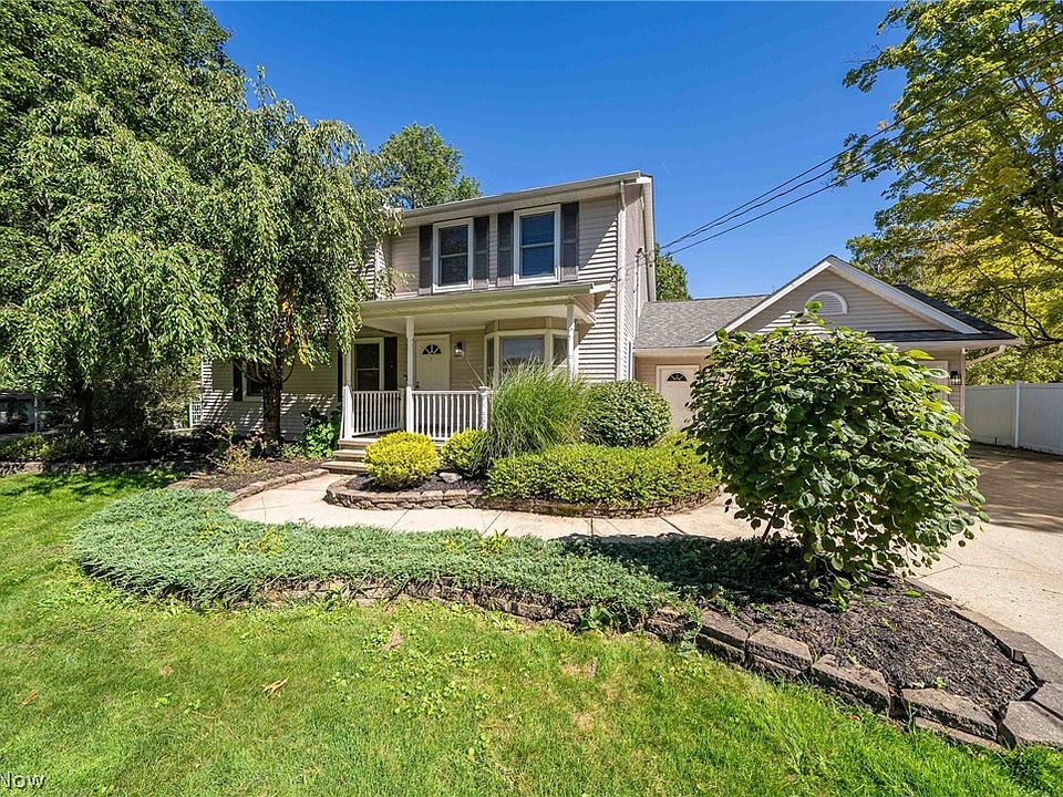1st image of 12335 Robson Rd