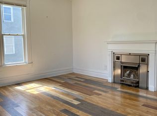 1308 1/2 5th Ave E #1, Huntington, WV 25701