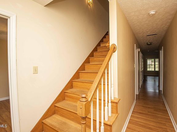 3rd image of 7623 Breckenridge Ln