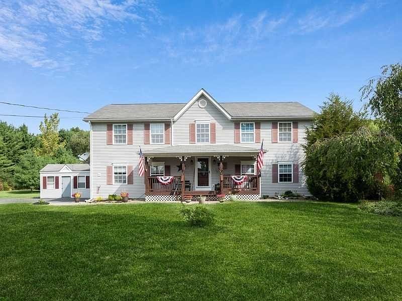 1st image of 57 Lockwood Ln