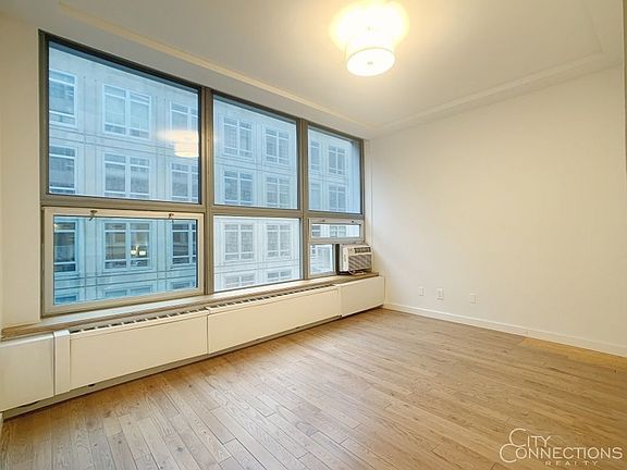 2nd image of 106 Fulton St APT 6H