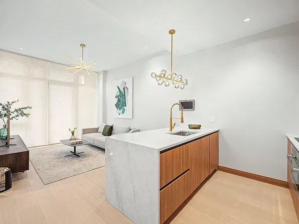 42-38 27th St #3H, Long Island City, NY 11101
