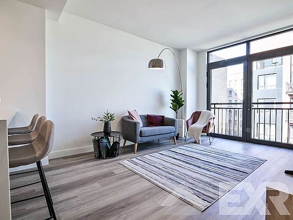 4th image of 160 Clarkson Ave APT 4C