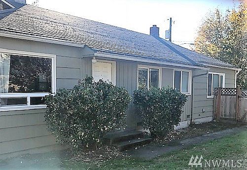 1st image of 138 N Rainier Ave #B