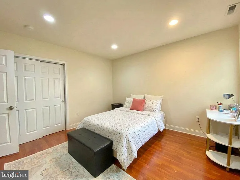 1417 N 17th St #3R — Photo 11