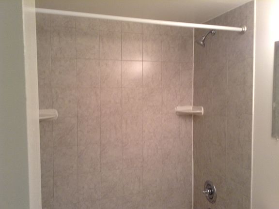 4th image of 3880 University Dr