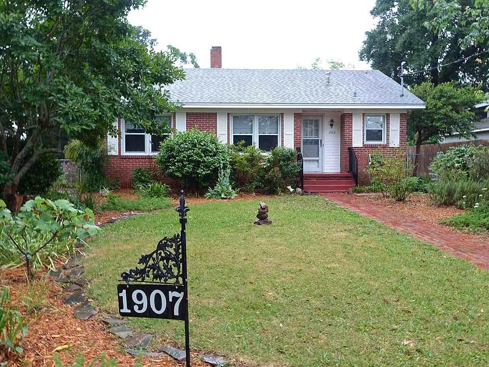 1st image of 1907 E Hernandez St