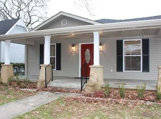 911 N Atlanta Ave, Sheffield, AL 35660