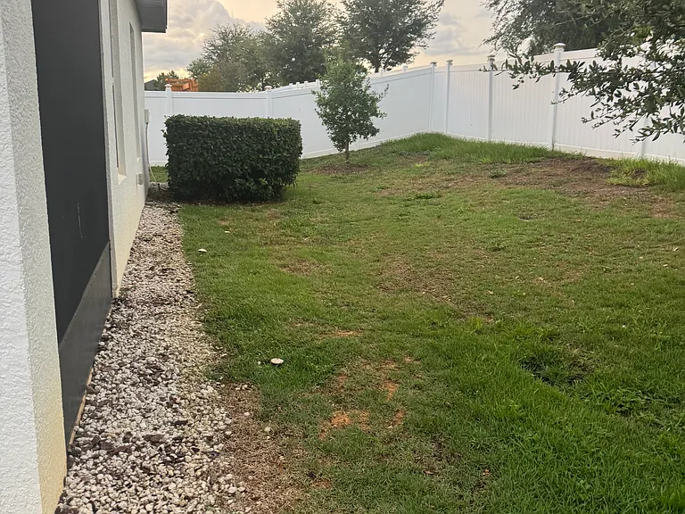 back yard - gate 3 of 3 (right corner) - have lock