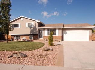 3955 Cottonwood Dr, Loveland, CO 80538