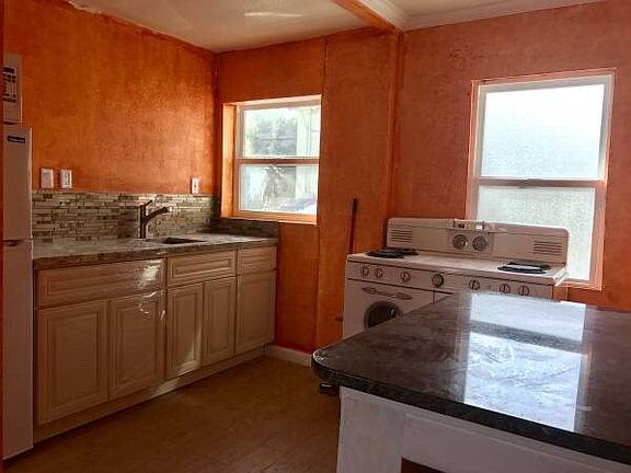 2nd image of 3856 1st Ave #3854
