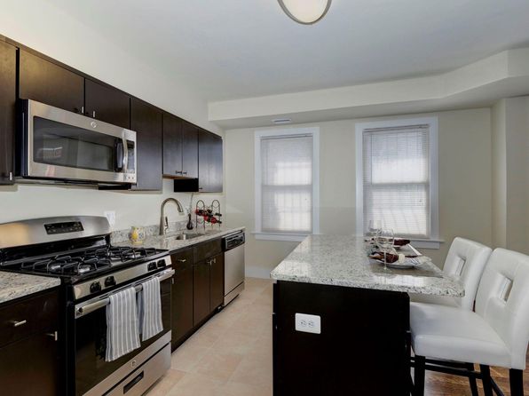 3800 New Hampshire Ave NW APT 207