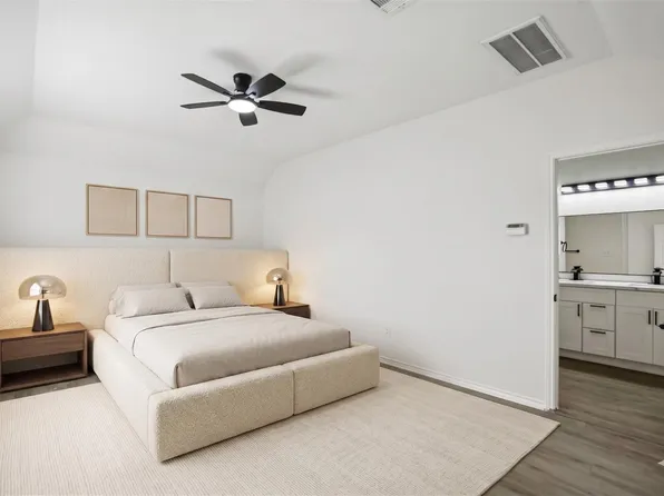 1705 Stuart St, Houston, TX 77004