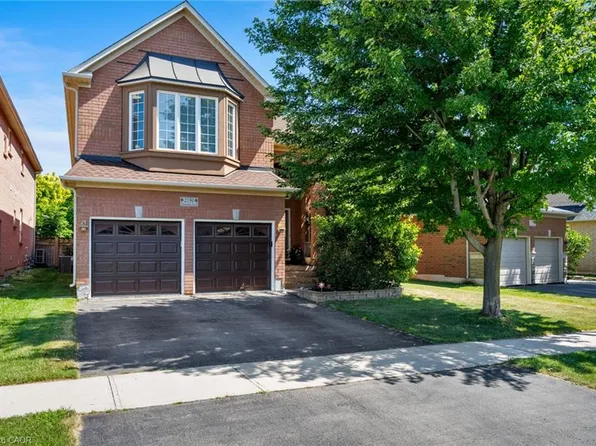 2190 Kingsridge Dr, Oakville, ON L6M 4Z3