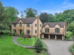 948 Ewing Ave, Franklin Lakes, NJ 07417