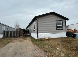 109 W Card Cres, Wood Buffalo, AB T9K 2H6