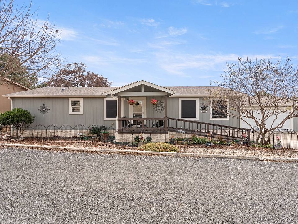 1st image of 518 N Buckboard Dr
