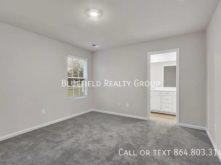 808 Harper St — Photo 14