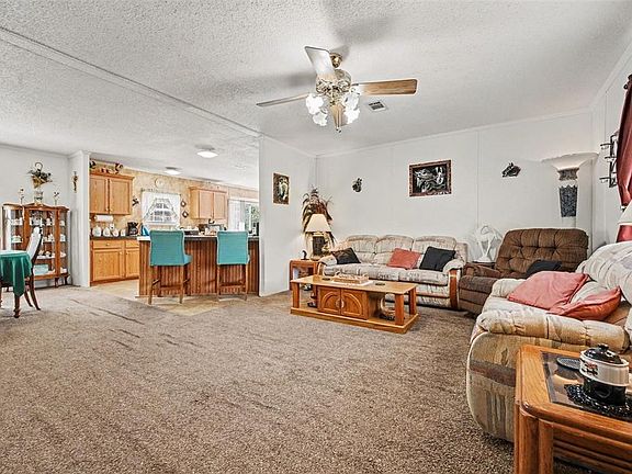 3rd image of 2205 Hibiscus Ave