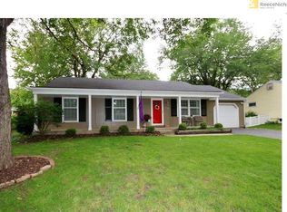 10308 W 89th Ter, Overland Park, KS 66214