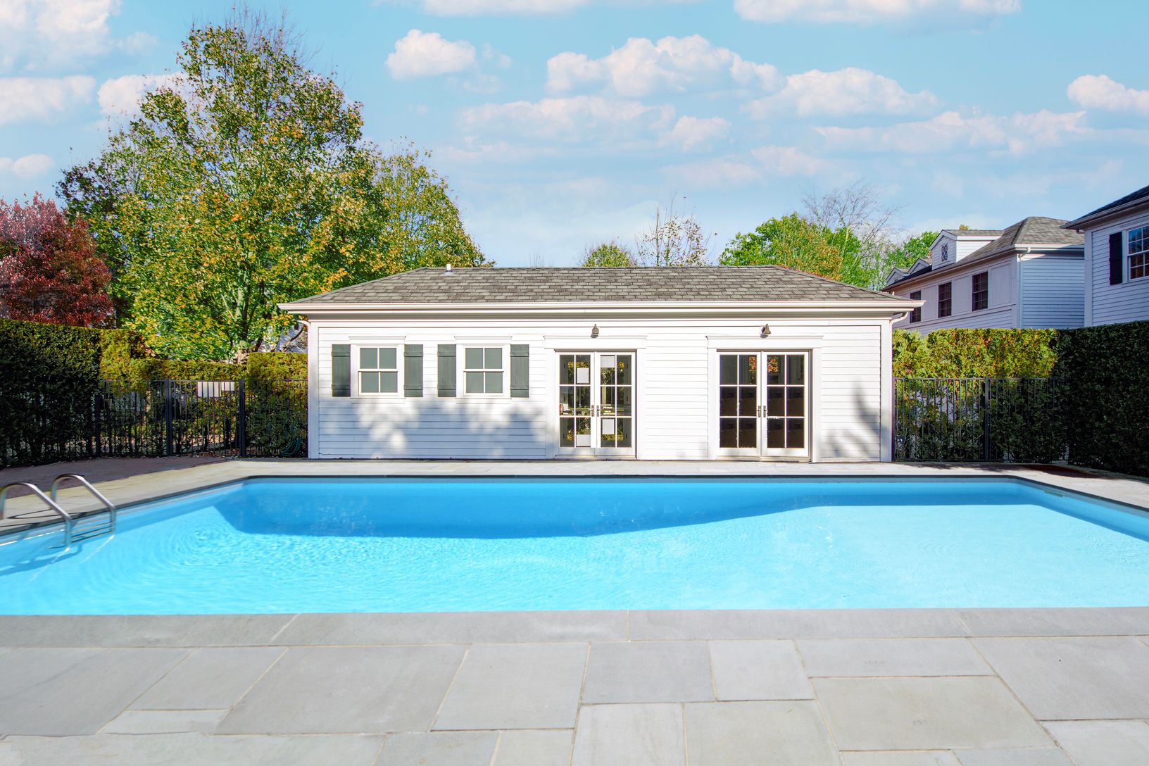  The Polo Club condos pool house and pool