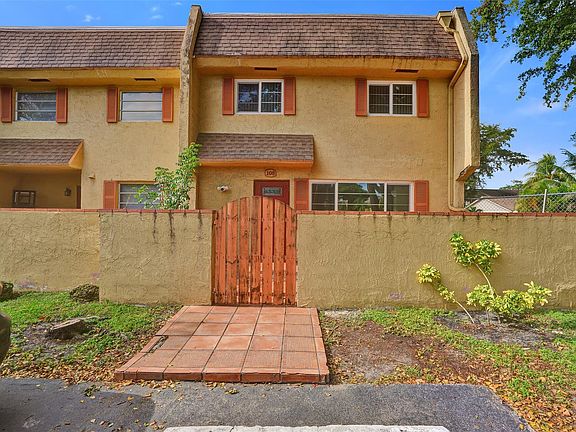 2nd image of 7175 Nova Drive #108