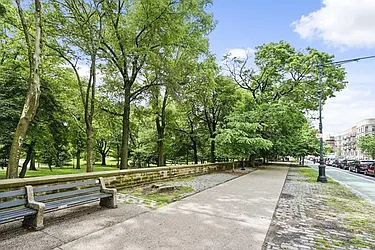 Sold by Avenue Sotheby's International Realty