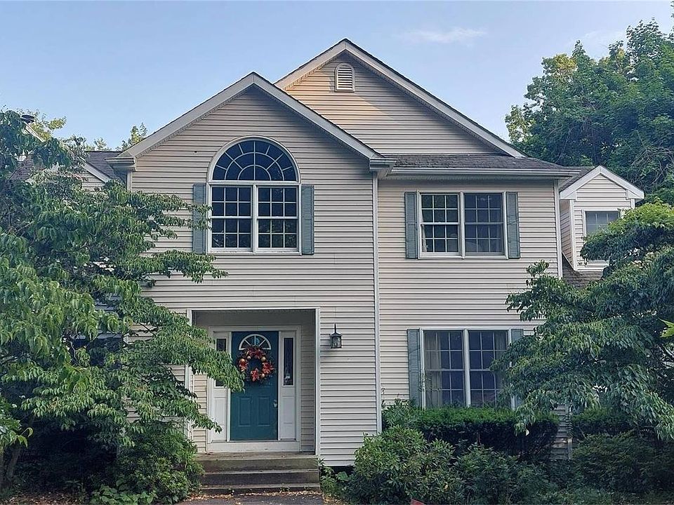 79 Quaker Path, Stony Brook, NY 11790 MLS 3486179 Zillow