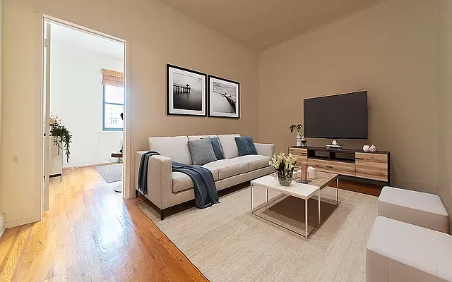 Rented by Platinum Properties | media 9