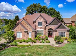 4464 Doral Dr, Avon, OH