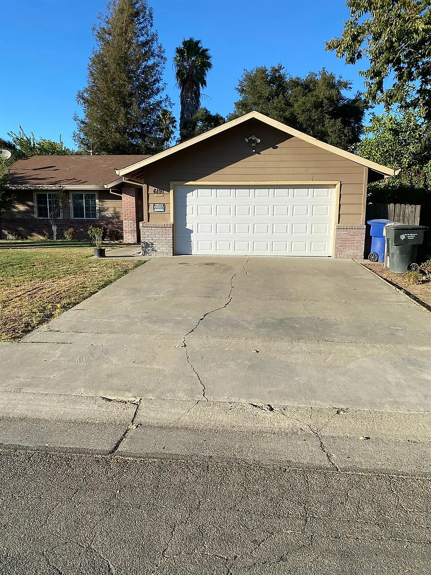 6191 Cushing Way photo 1