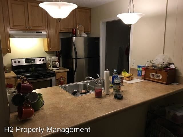 1st image of 2971 Edenderry Dr APT B