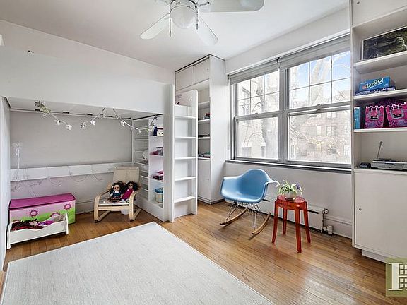 5th image of 110 Cabrini Blvd