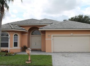 11530 SW 12th St #0, Pembroke Pines, FL 33025