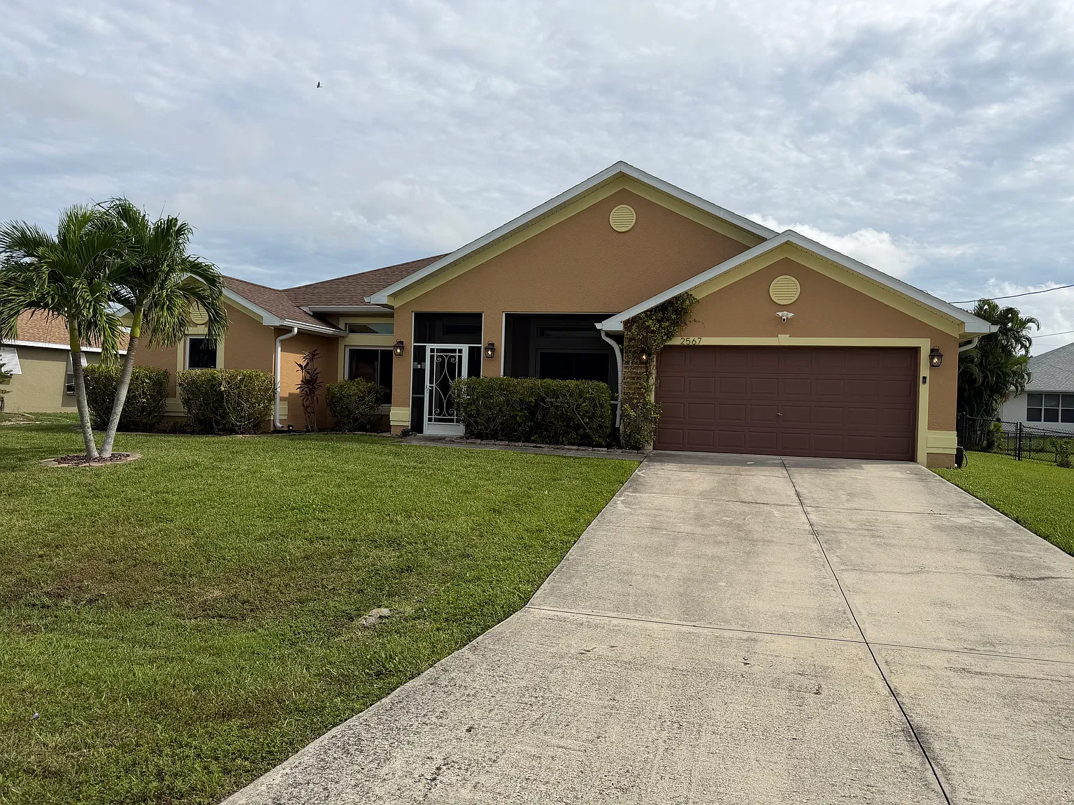 4 bed, 2143 sqft, $2,800 — Photo 1