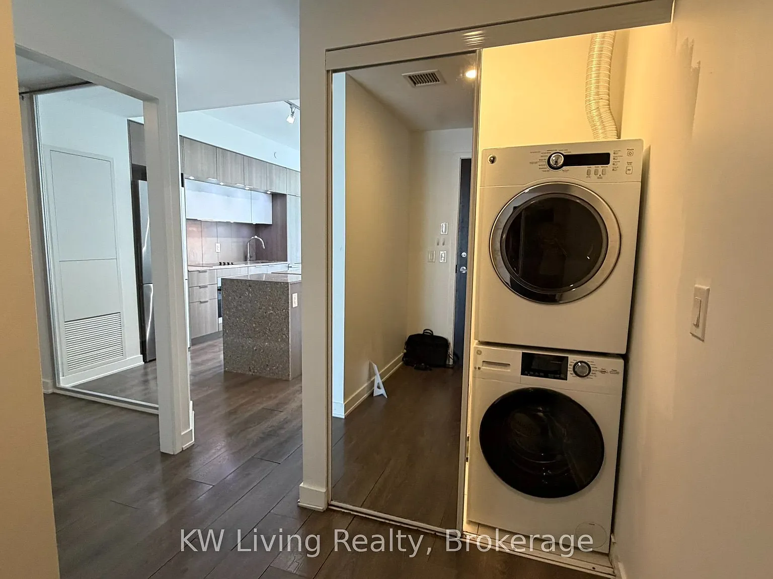 2 bed, $2,750 — Photo 4