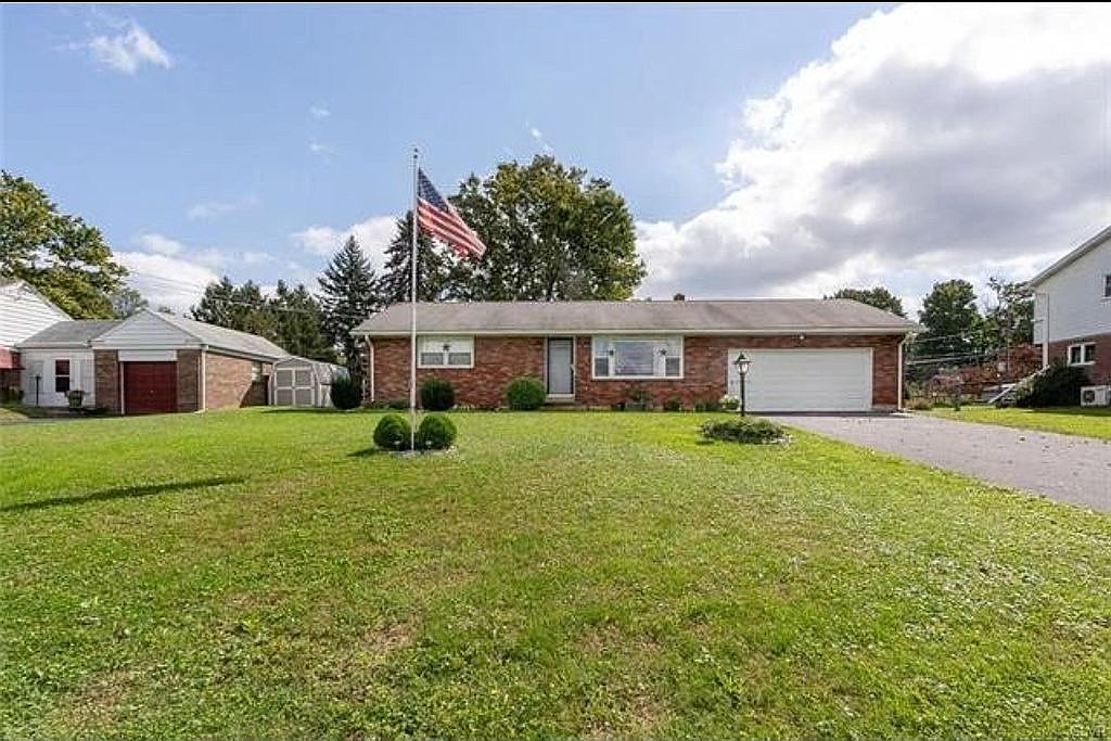 47 N Chestnut St, Macungie, PA 18062 Zillow
