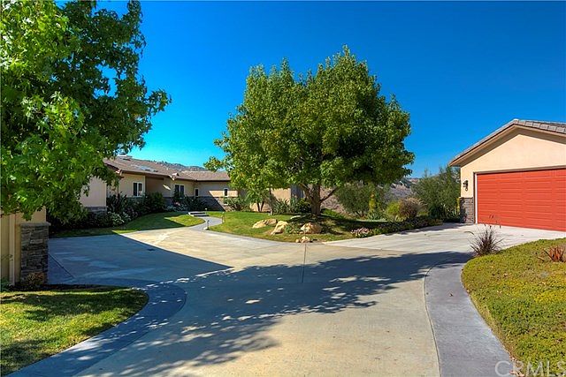 1st image of 1870 Santa Margarita Dr