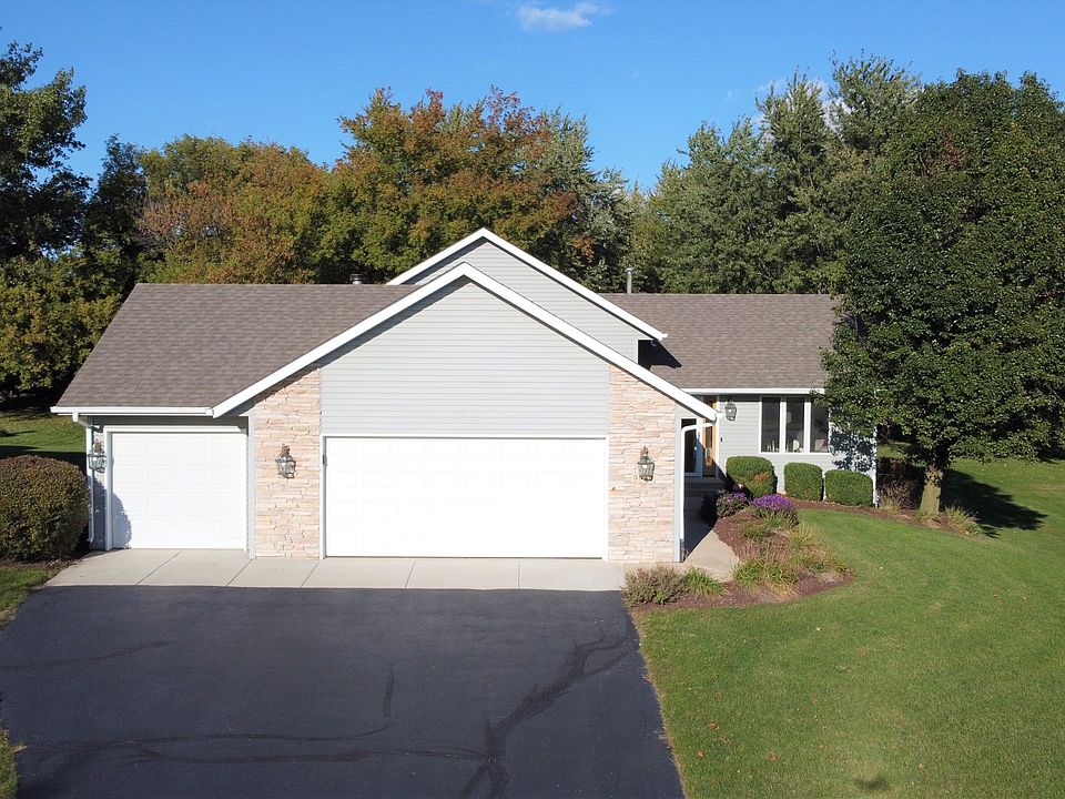 1st image of 5938 Gables Dr