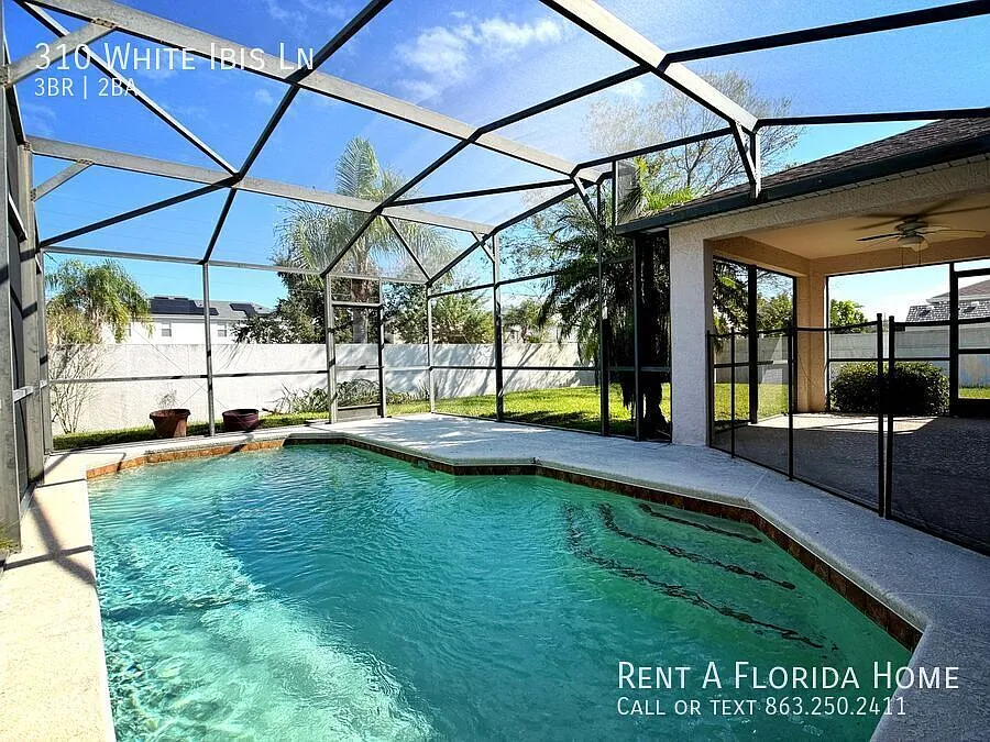 Beautiful 3 Bed 2 Bath Ranch Pool Home! Lawn & Pool Care Included! — Photo 2