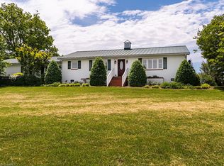 6628 Phillippi Rd, Liberty, NC 27298