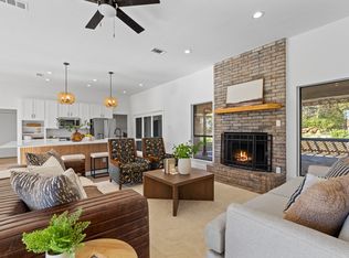 8590 Wendell Ct, Pilot Point, TX 76258
