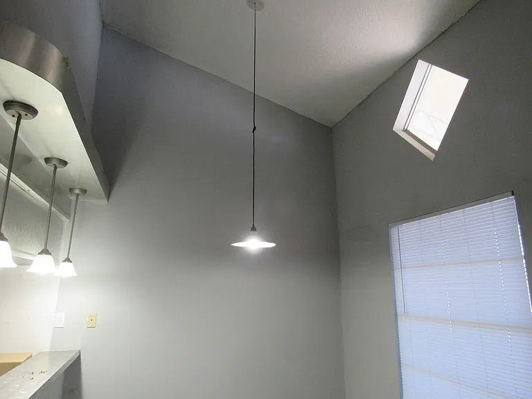 The Metropolis Apartments — Photo 59